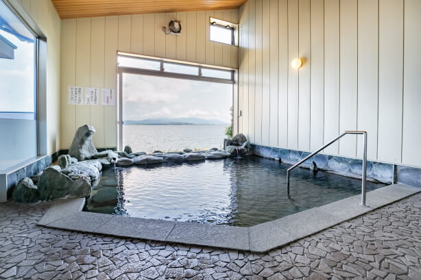 玉造で唯一の宍道湖展望露天風呂